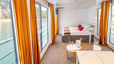 ms Camargue ship photo 18