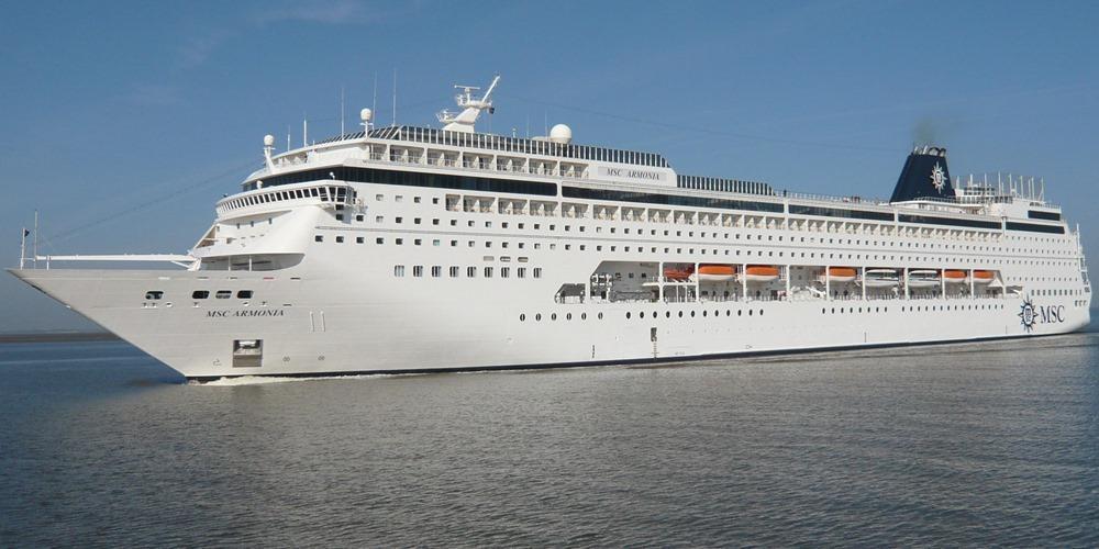 MSC Armonia ship photo 2