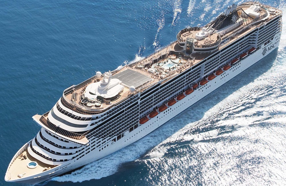 MSC Fantasia ship photo 4