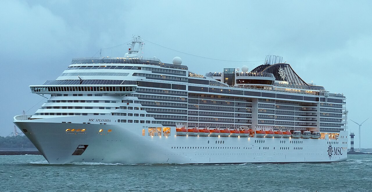 MSC Splendida ship photo 4