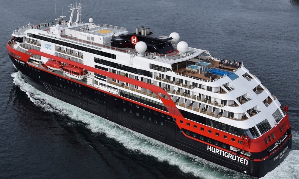 MS Fridtjof Nansen ship photo 4