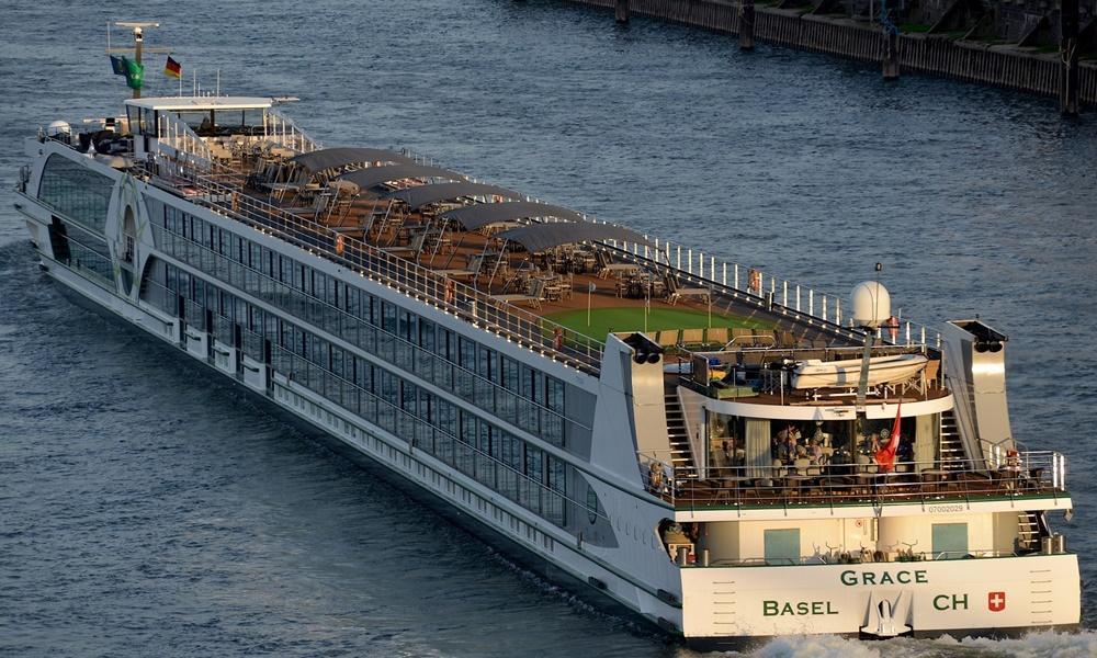 MS Grace ship photo 1