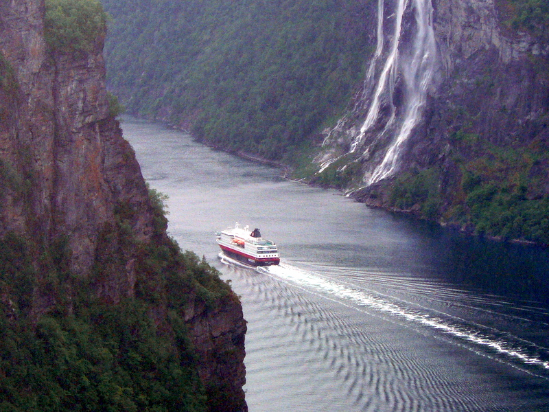 MS Kong Harald ship photo 1