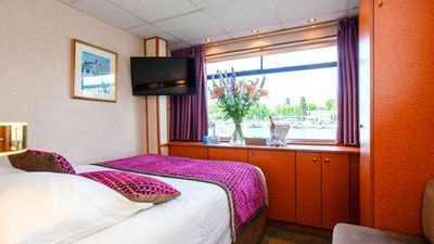 ms La Belle de Cadix ship photo 5