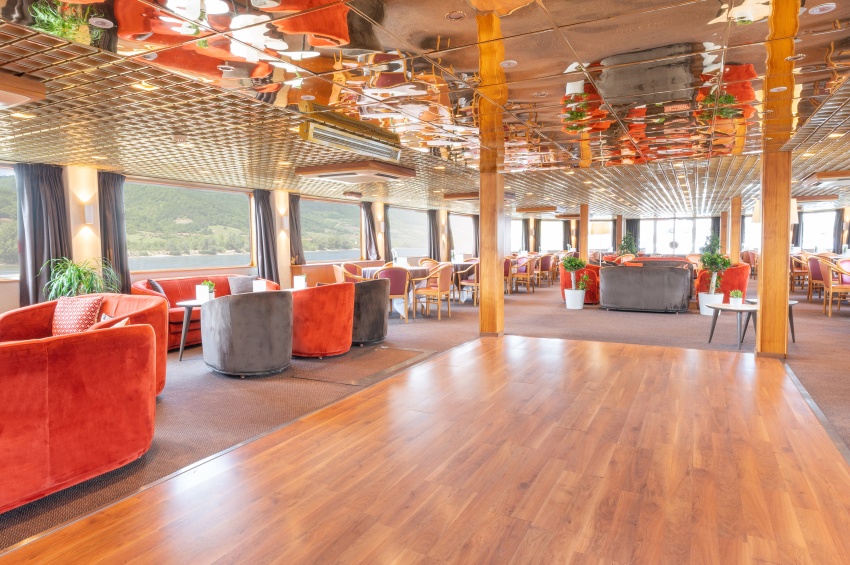 ms L'Europe ship photo 11