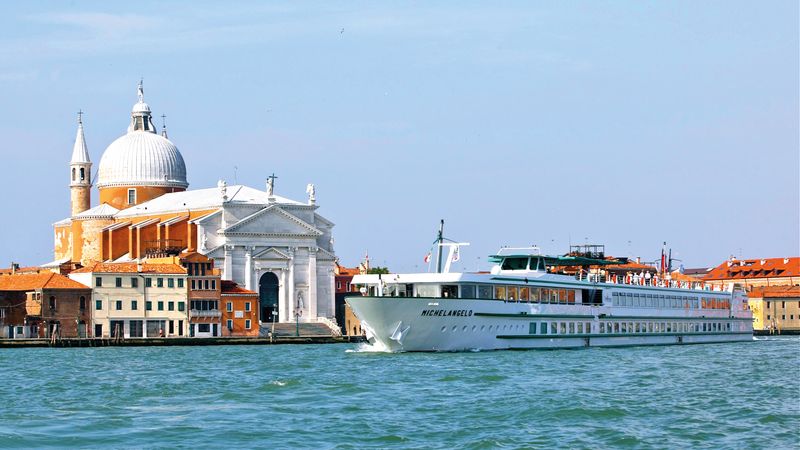 ms Michelangelo ship photo 3
