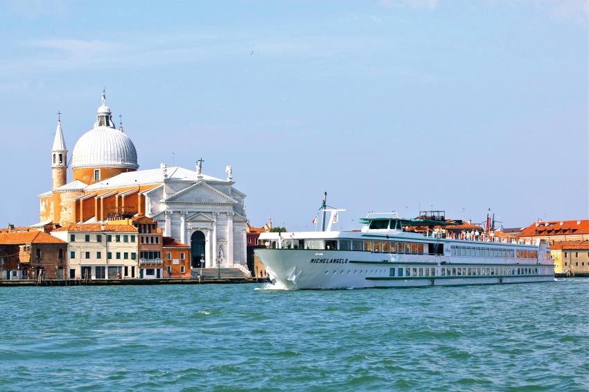 ms Michelangelo ship photo 4