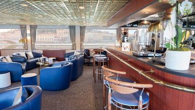 ms Mistral ship photo 13