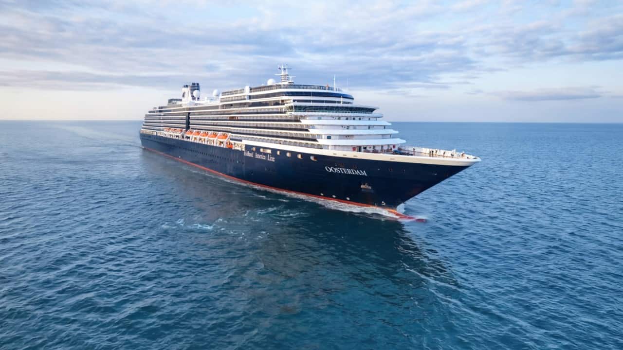 ms Oosterdam ship photo 2