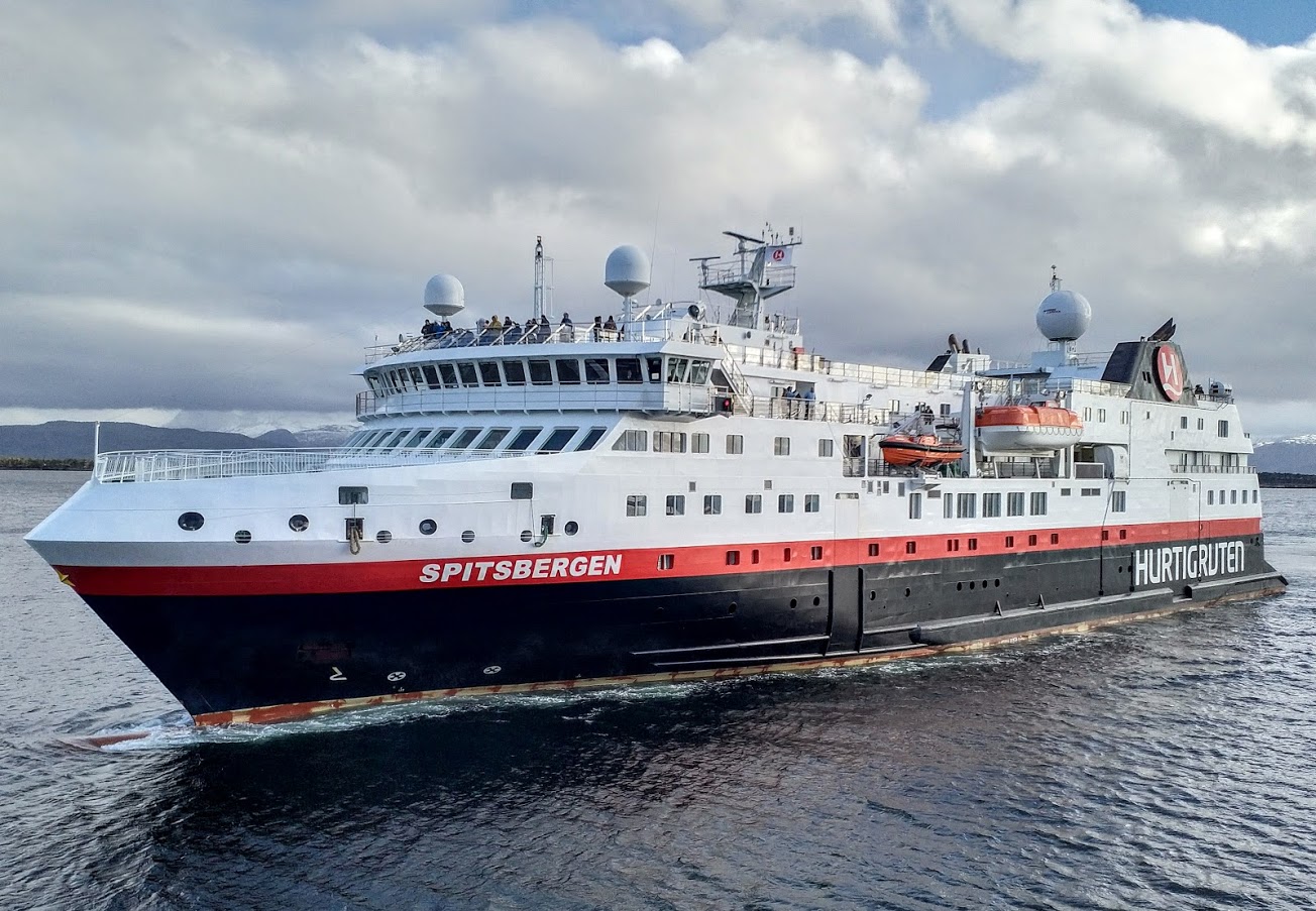 MS Spitsbergen cruise ship