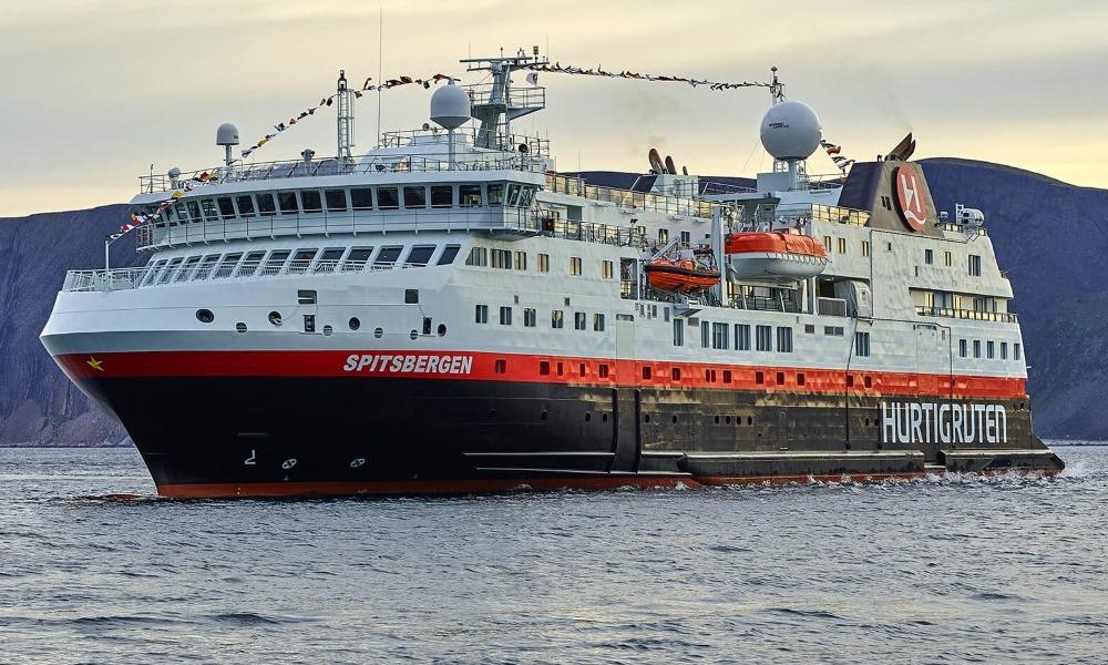 MS Spitsbergen ship photo 3