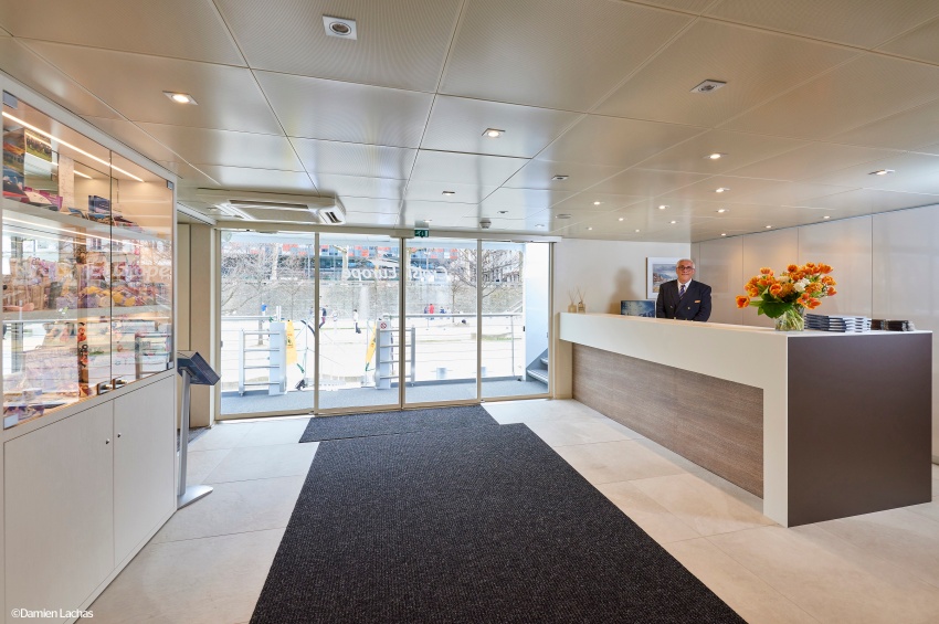 ms Van Gogh ship photo 1