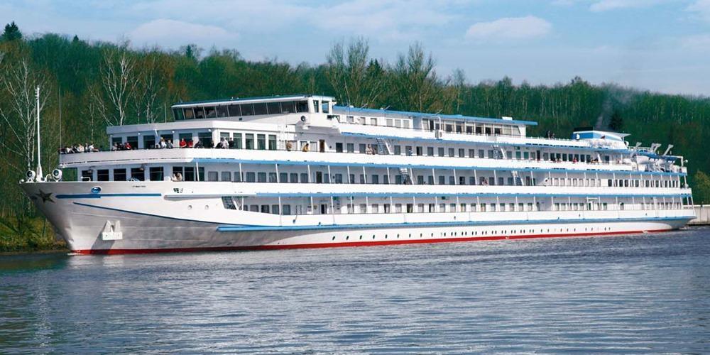MS Viktoria cruise ship