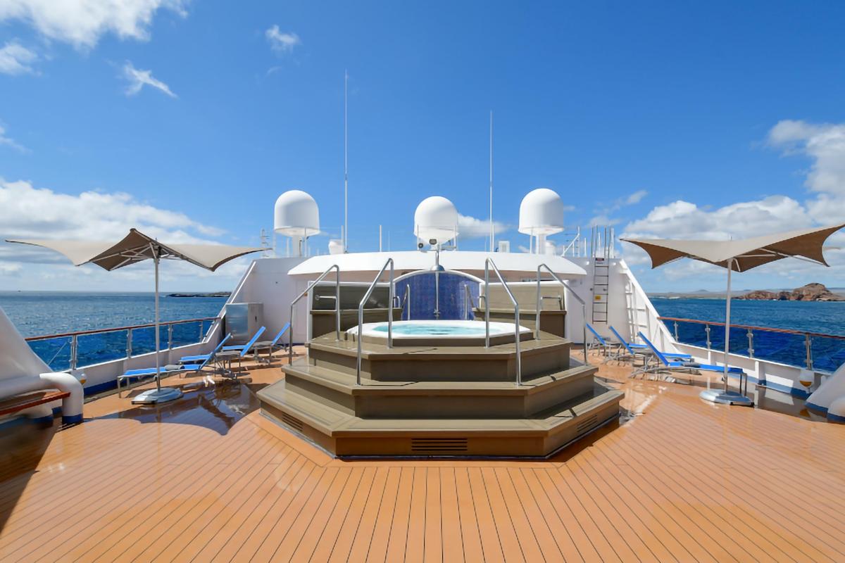 National Geographic Gemini ship photo 1