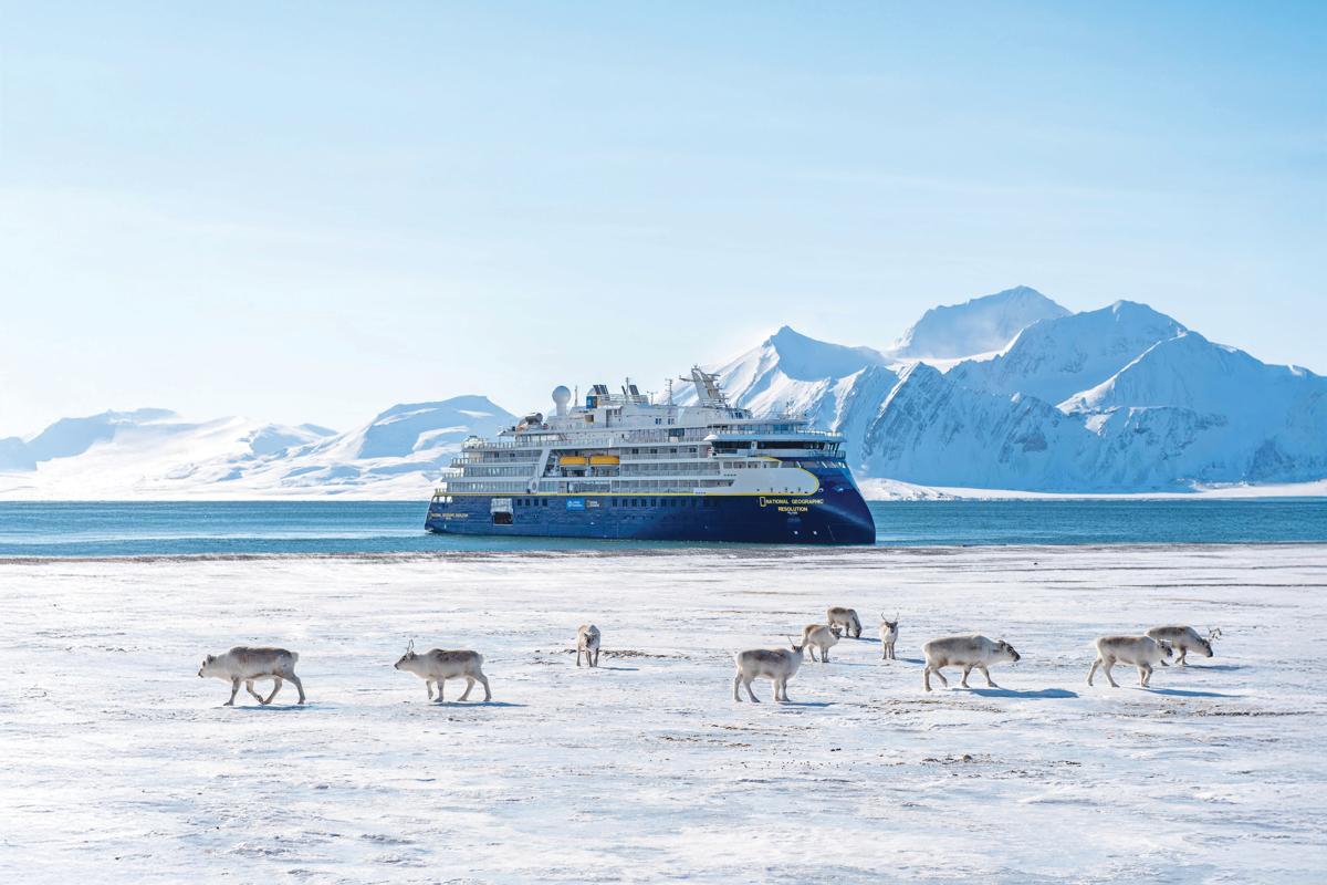National Geographic Resolution ship photo 3