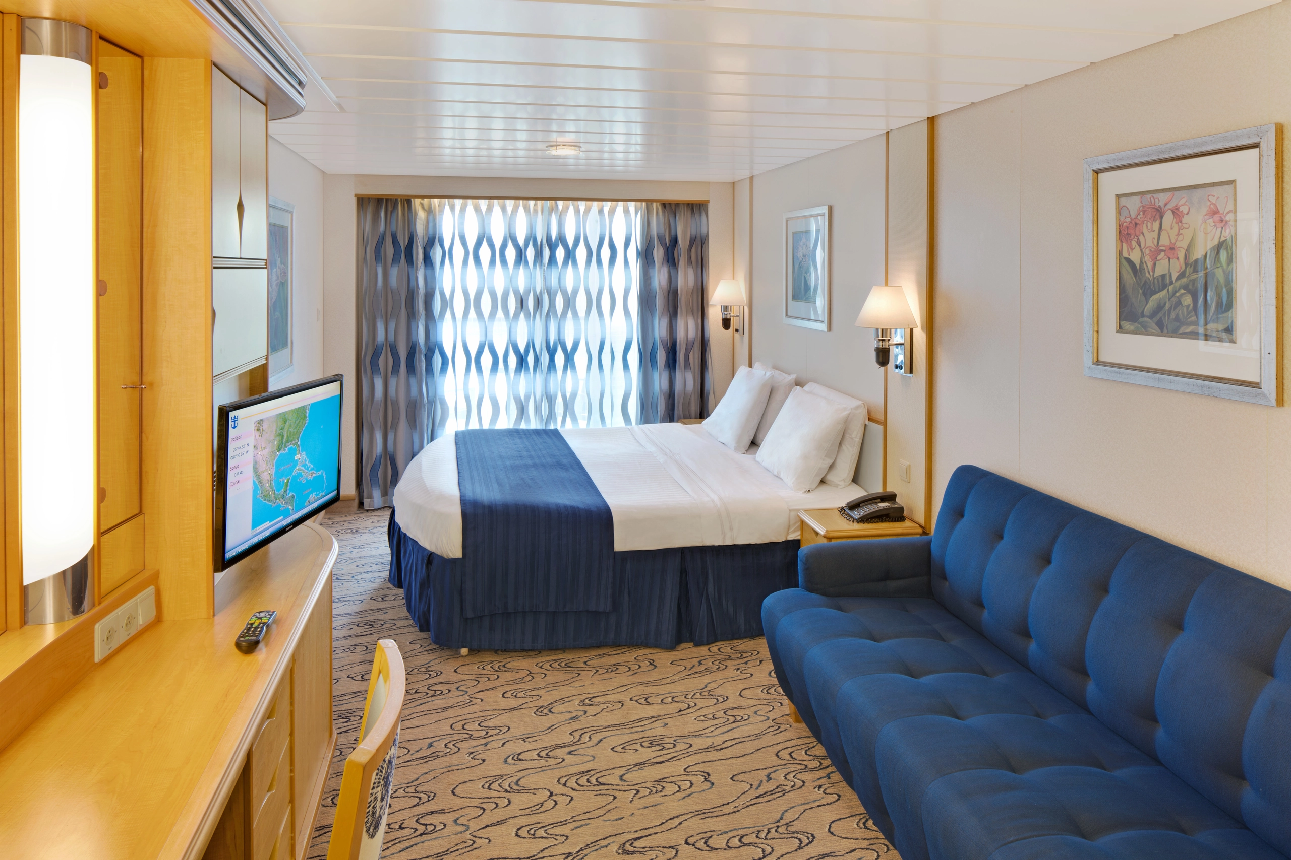 Navigator of the Seas ship photo 9
