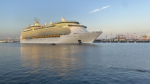 Navigator of the Seas ship photo 1