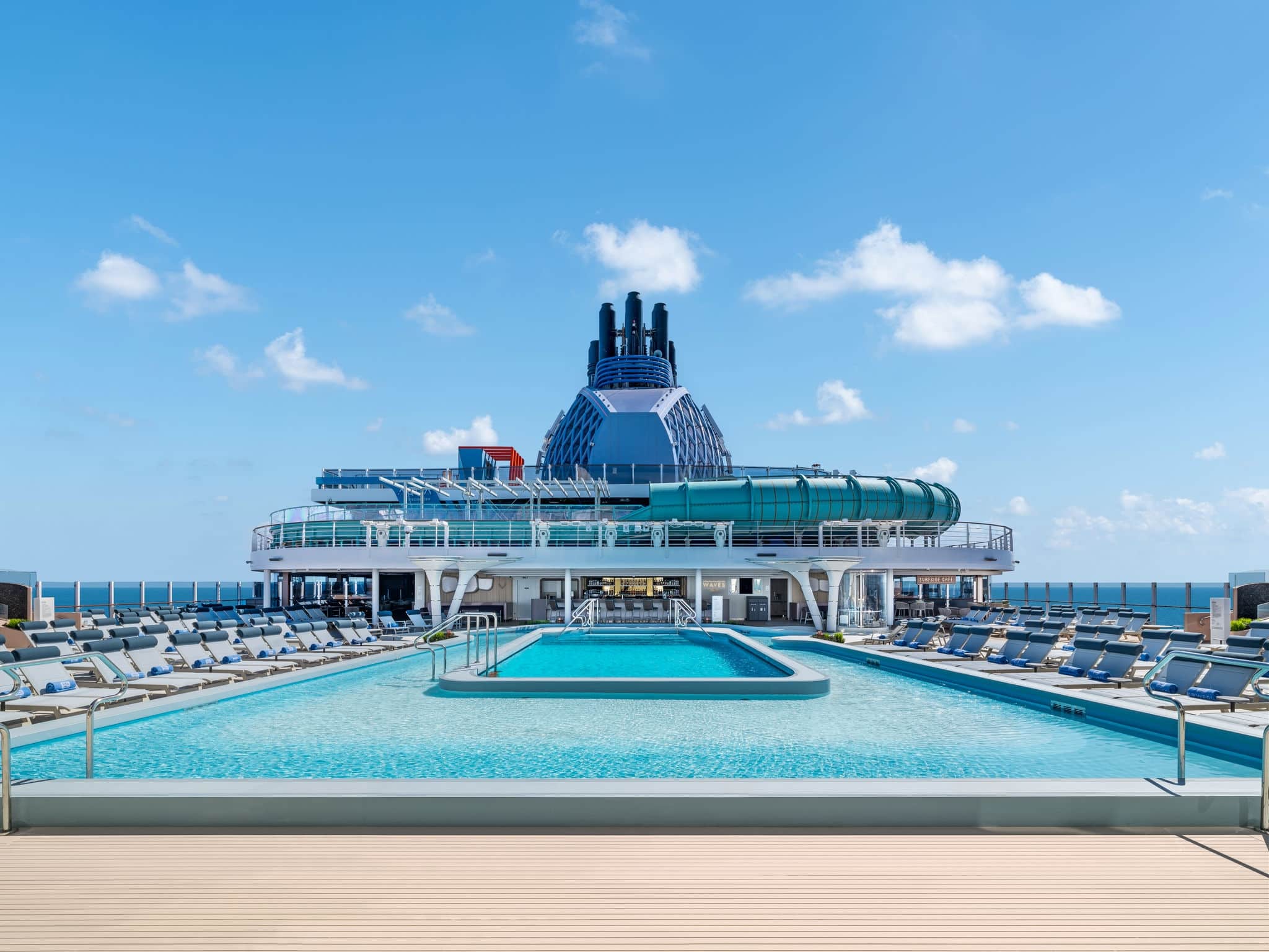 Norwegian Aqua ship photo 4