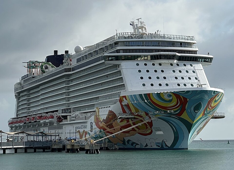 Norwegian Getaway ship photo 4