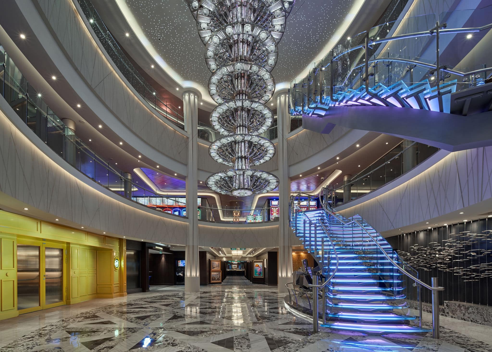 Norwegian Joy ship photo 8
