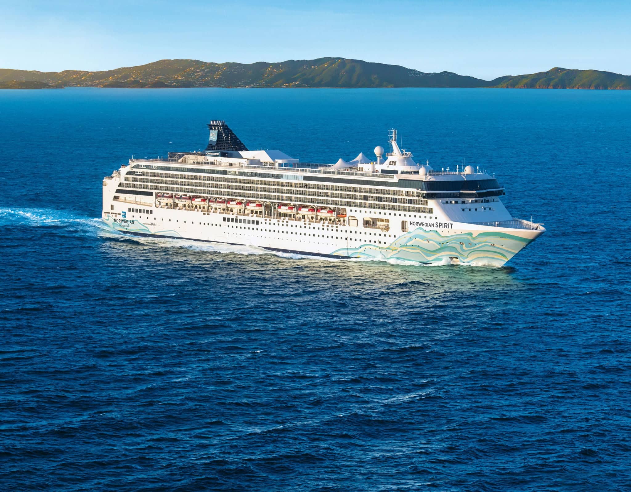 Norwegian Spirit ship photo 1