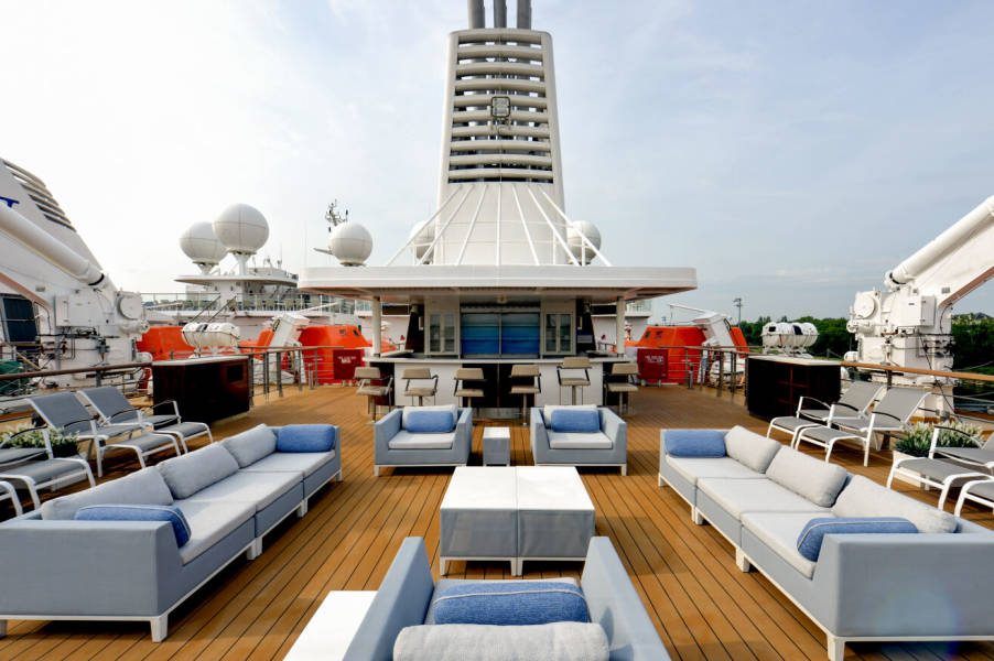 Ocean Explorer ship photo 23