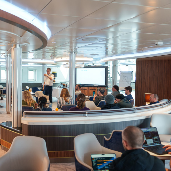 Ocean Explorer ship photo 47