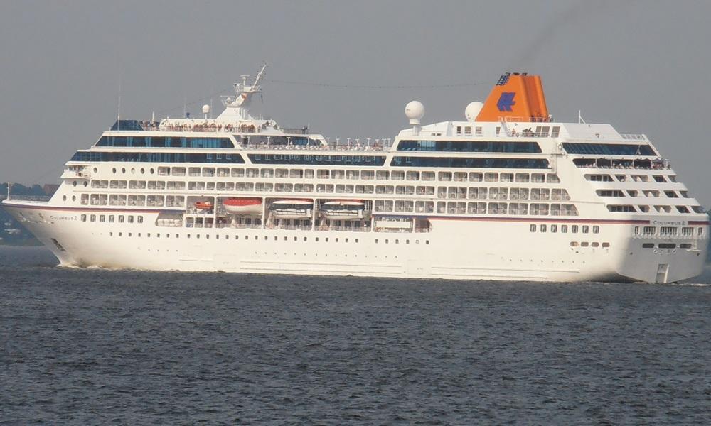 Oceania Insignia ship photo 2