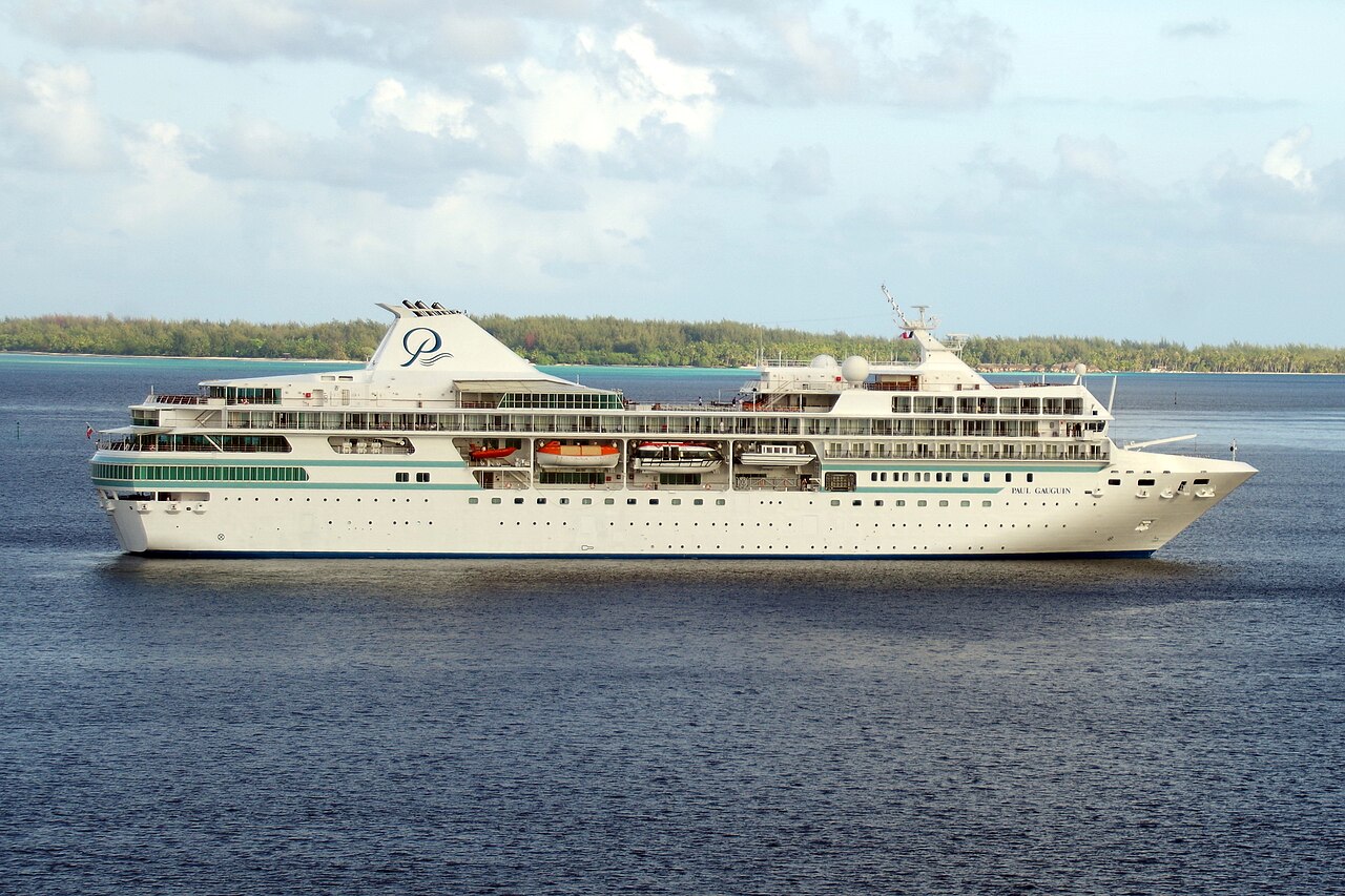 Paul Gauguin ship photo 1