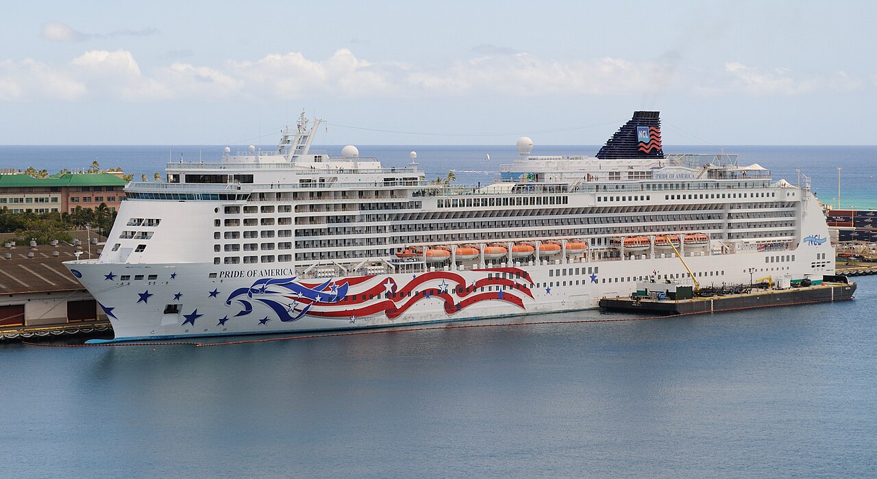 Pride of America ship photo 4