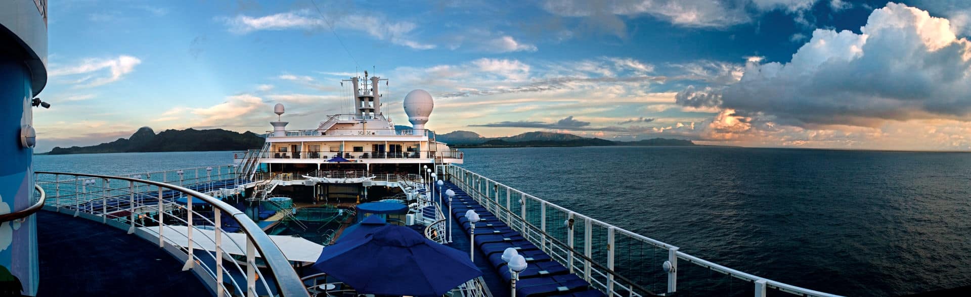 Pride of America ship photo 8