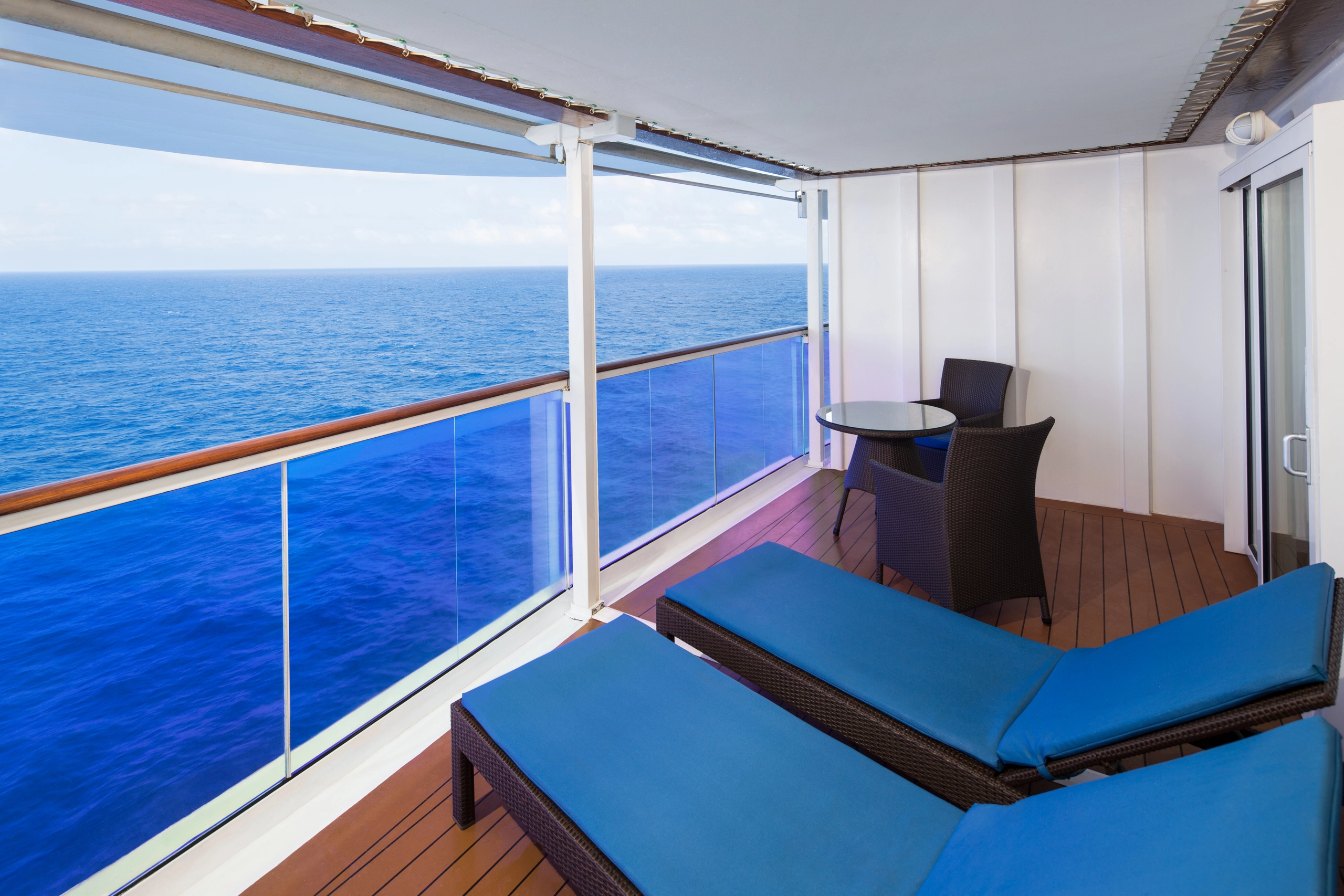 Quantum of the Seas ship photo 6