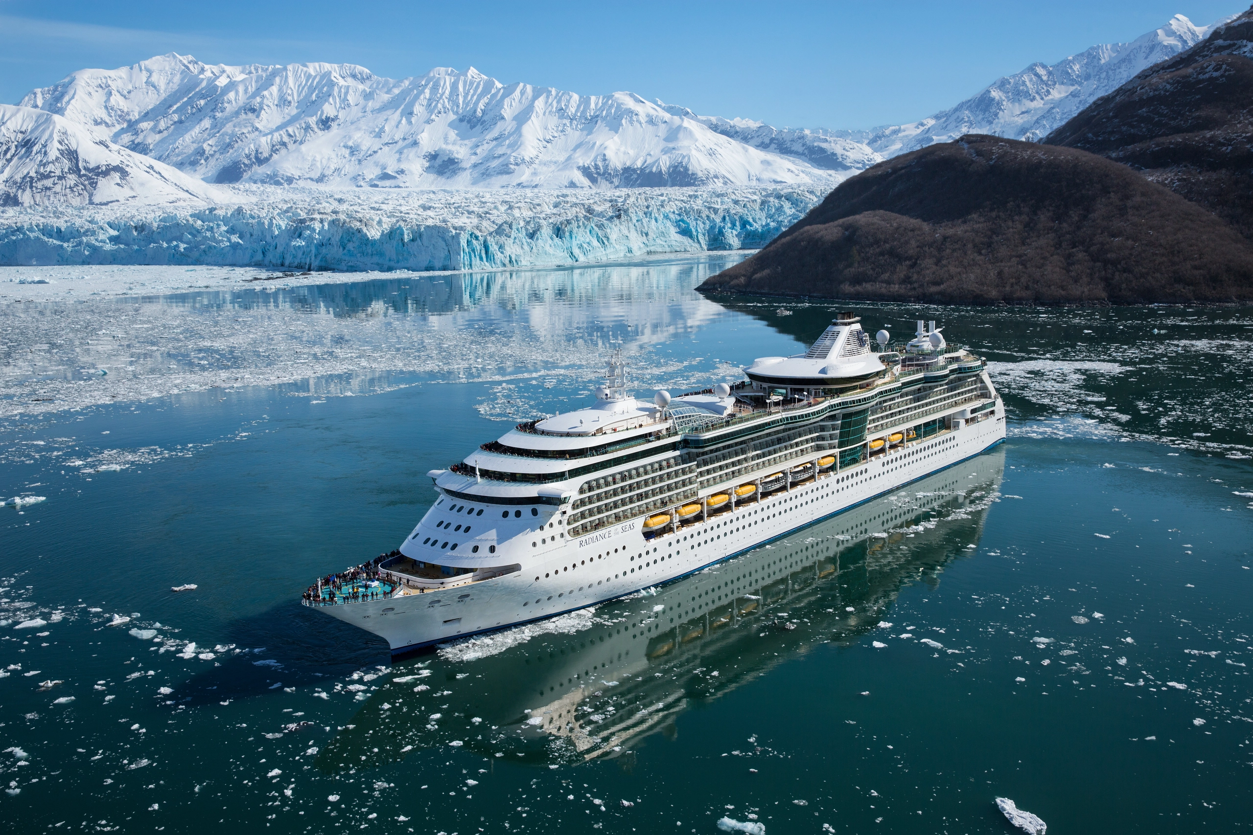 Radiance of the Seas ship photo 3