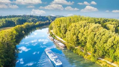 Raymonde barge ship photo 2