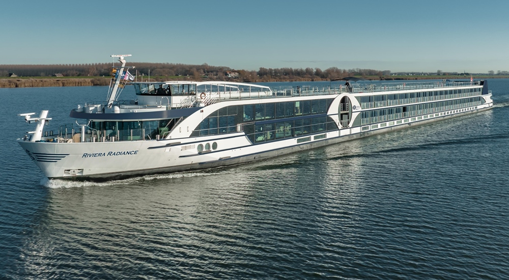 Riviera Radiance ship photo 1