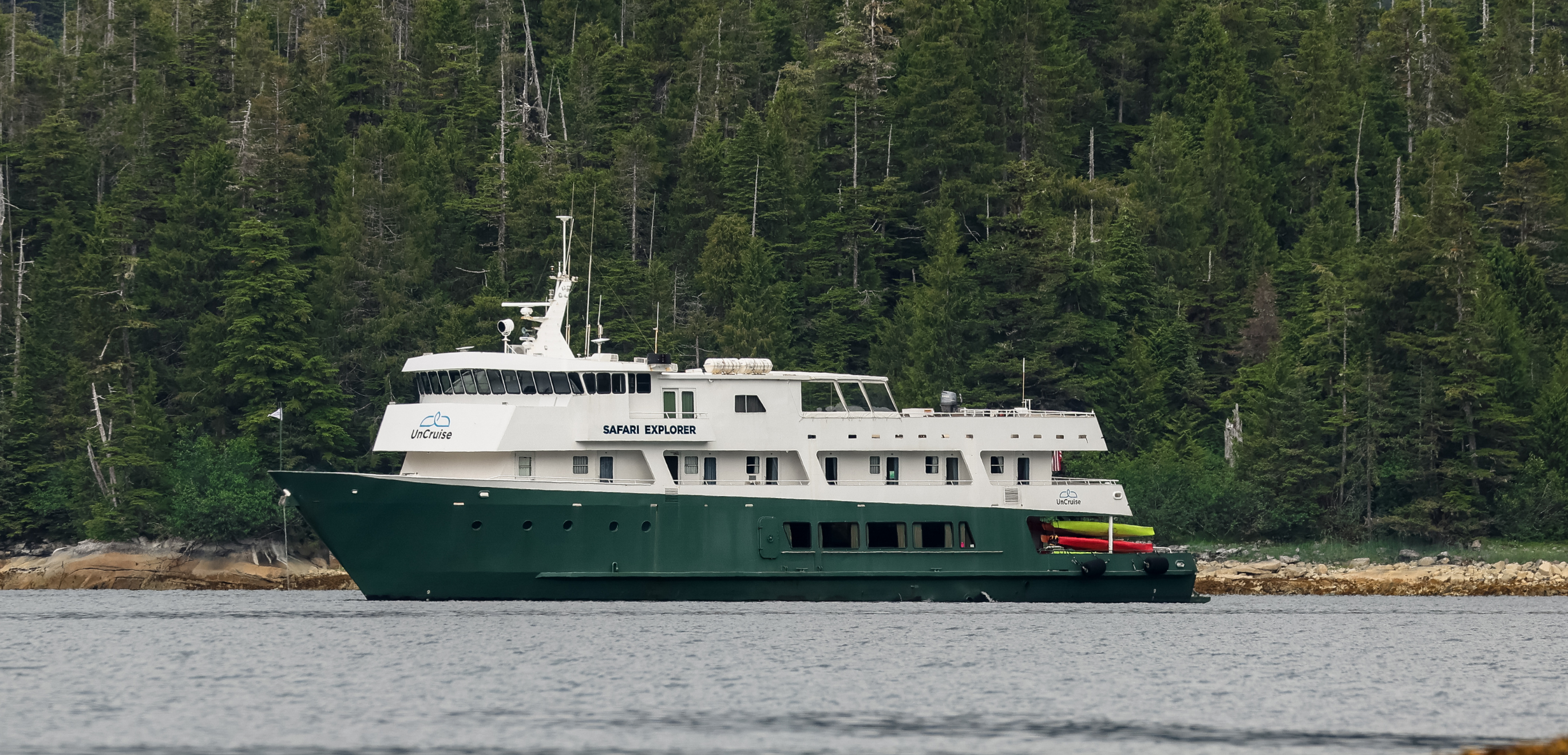 Safari Explorer cruise ship