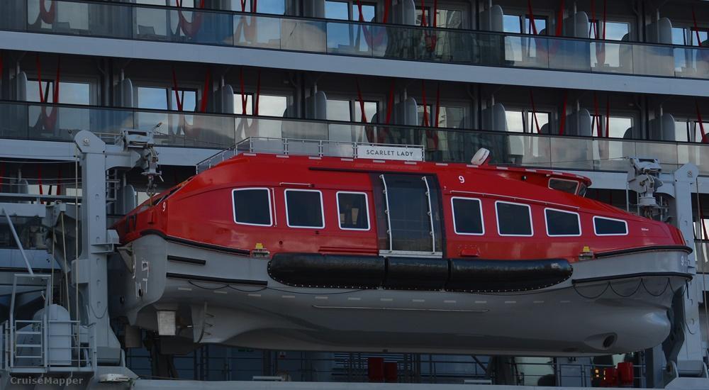 Scarlet Lady ship photo 7