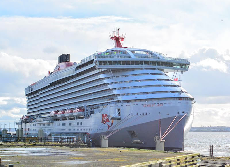 Scarlet Lady ship photo 2