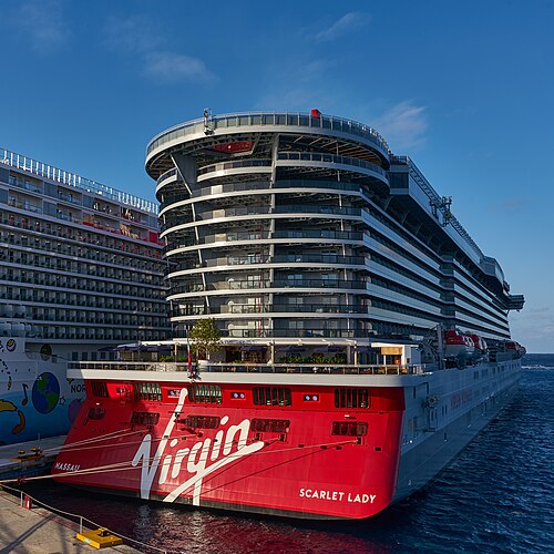 Scarlet Lady ship photo 5