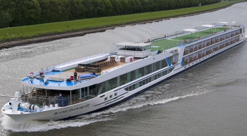 Scenic Diamond ship photo 2