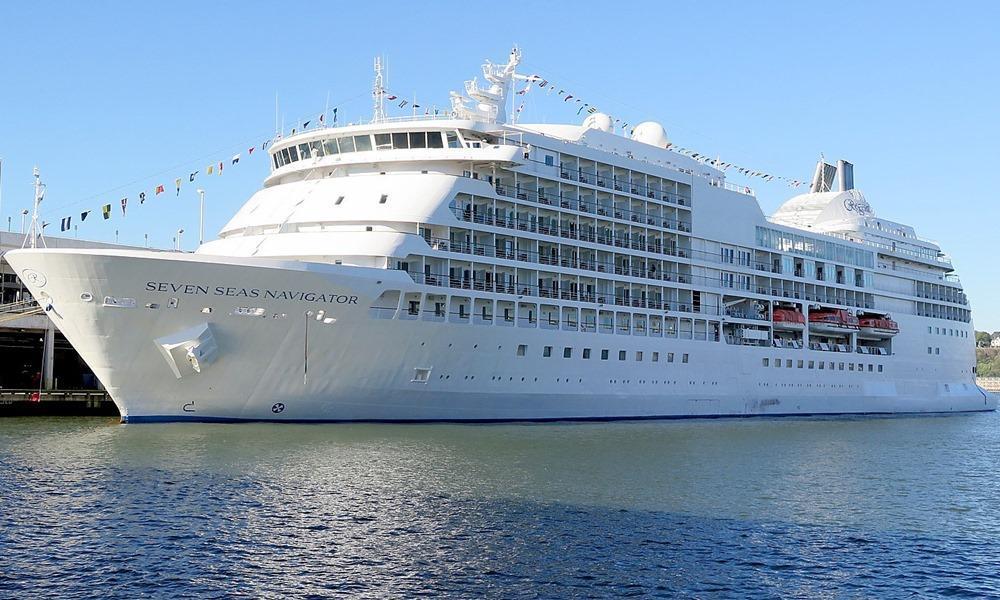 Seven Seas Navigator ship photo 2