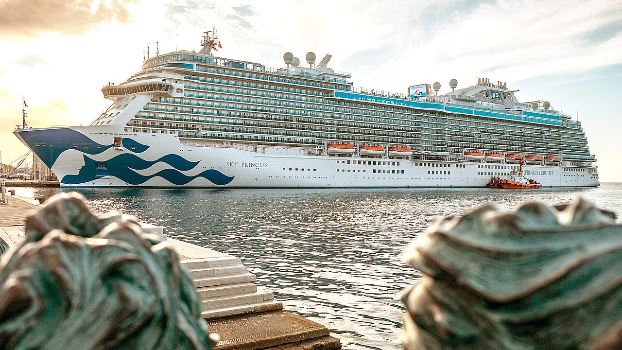 Sky Princess ship photo 1