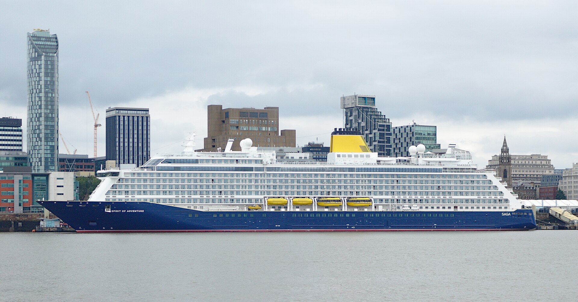 Spirit of Adventure ship photo 4