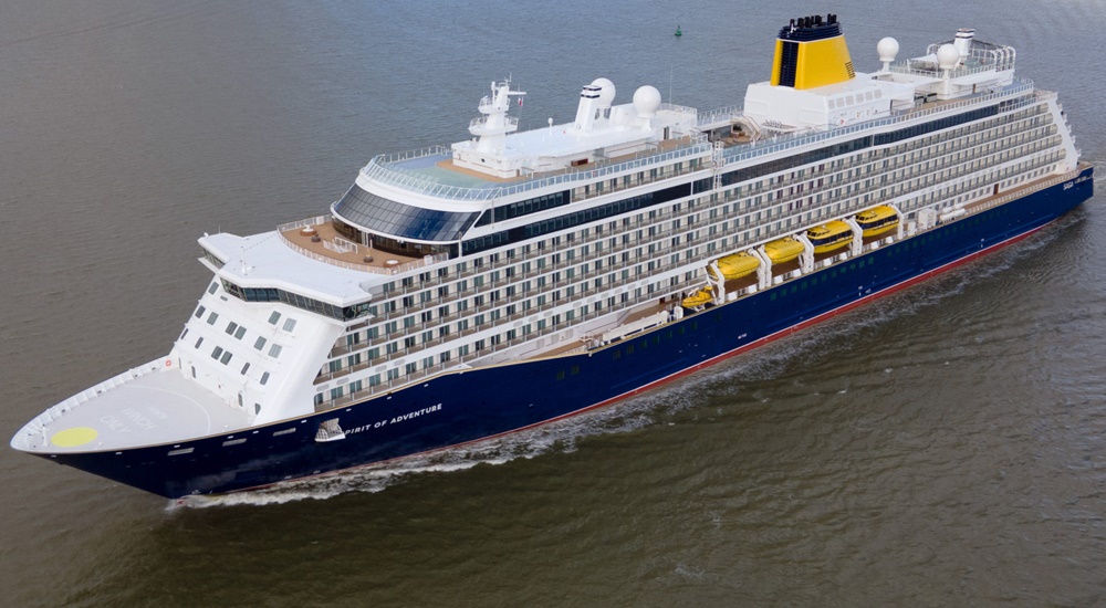 Spirit of Adventure ship photo 2