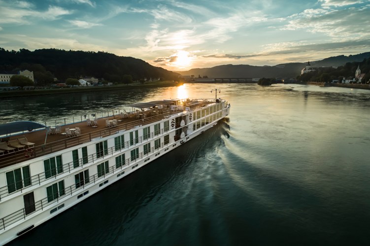 SS Beatrice ship photo 2