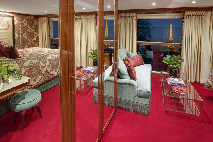 SS Joie de Vivre ship photo 3