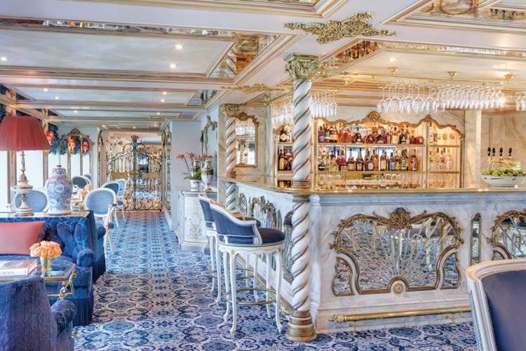 SS Maria Theresa ship photo 18