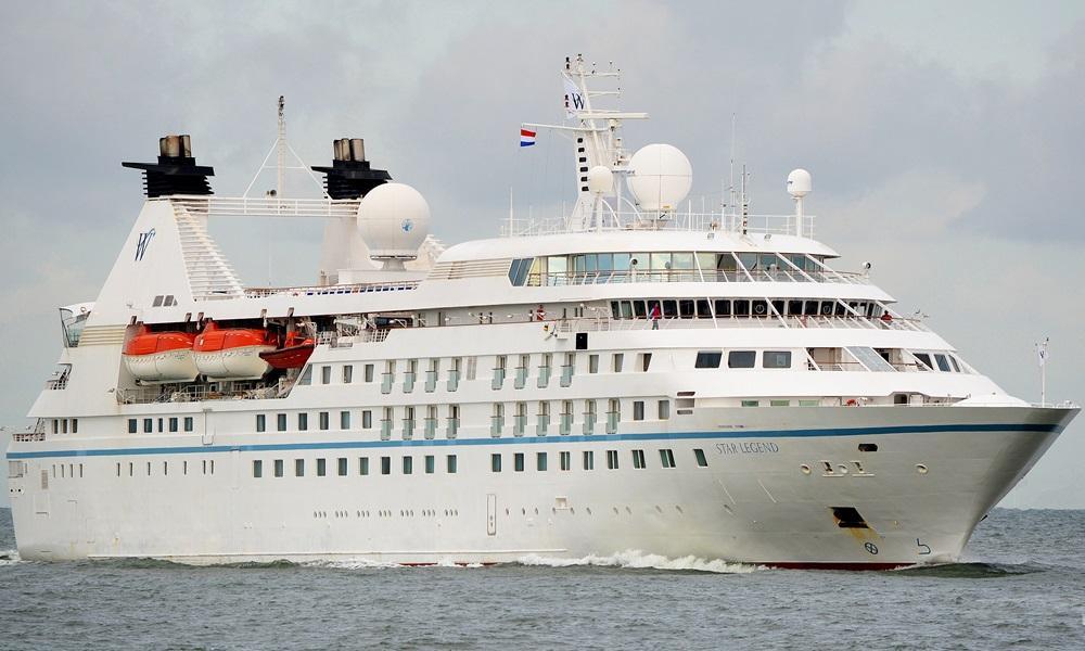 Star Legend ship photo 3