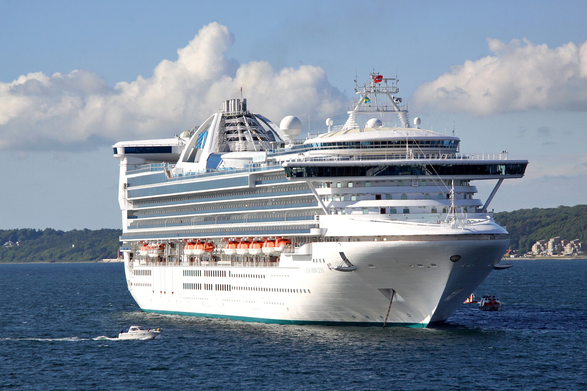 Star Princess ship photo 1