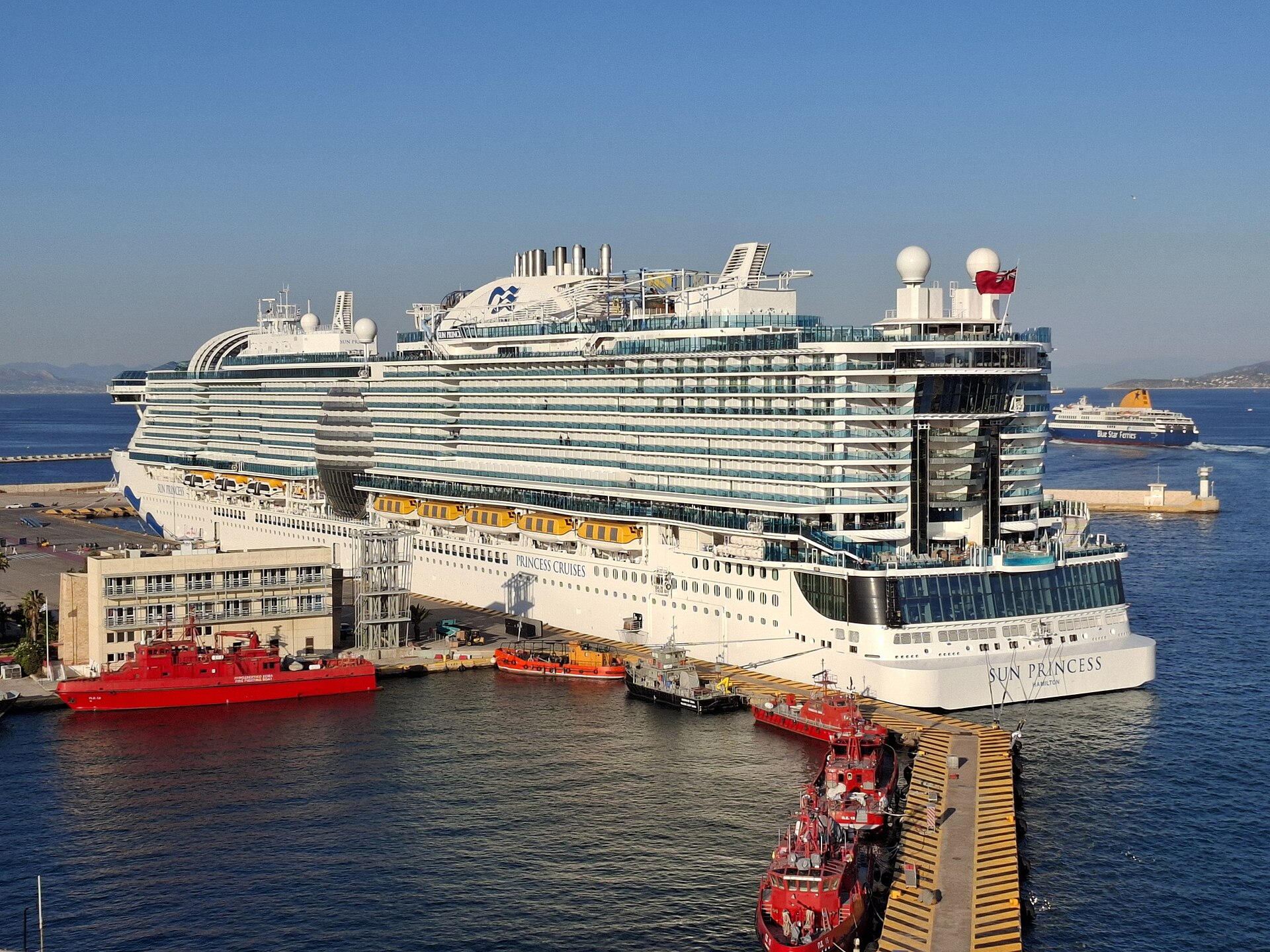 Sun Princess ship photo 1